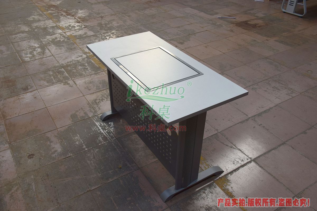 科桌家具,翻轉(zhuǎn)電腦桌,單人金屬腳架手動(dòng)箱體翻轉(zhuǎn)電腦桌K12-B 科桌家具,翻轉(zhuǎn)電腦桌,單人金屬腳架手動(dòng)箱體翻轉(zhuǎn)電腦桌K12-B.jpg